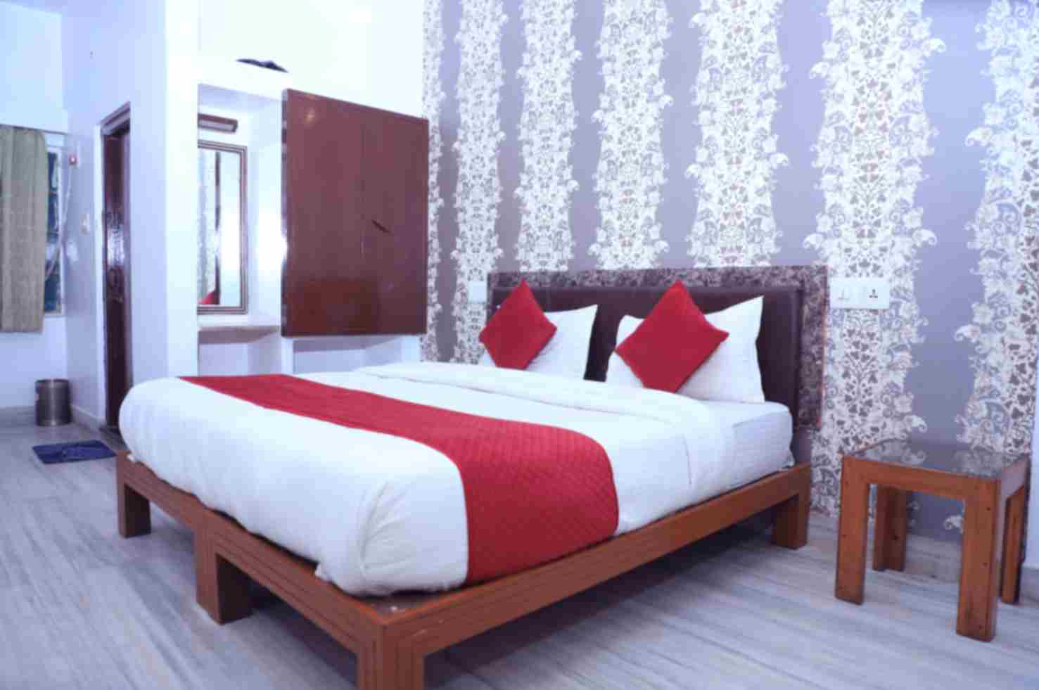 Deluxe Room at Royalking Udaipur